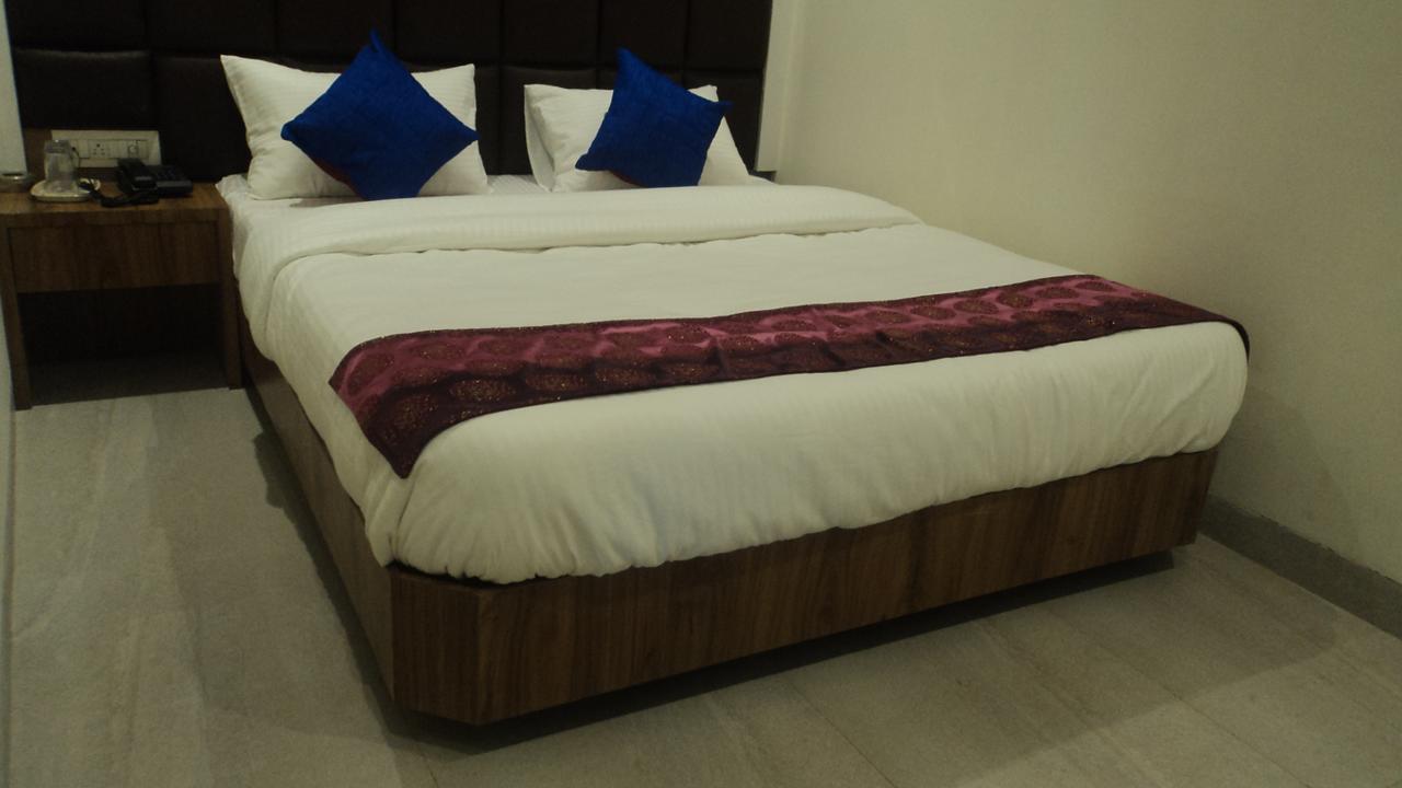 Shree Krishna Paradise Otel Navi Mumbai Dış mekan fotoğraf